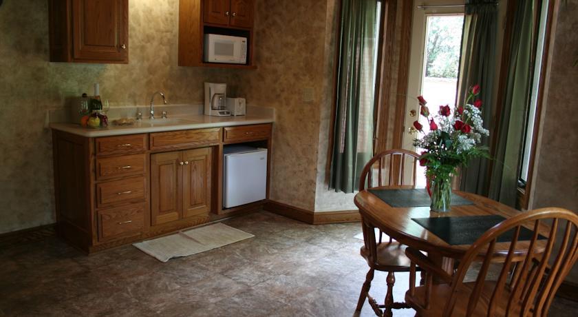 Donna'S Premier Lodging Villa Berlin Eksteriør billede